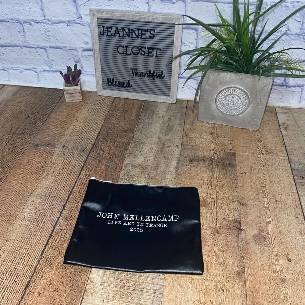 💜 John Mellencamp cosmetic Zipped Bag Live And In Person 2023 Tour New